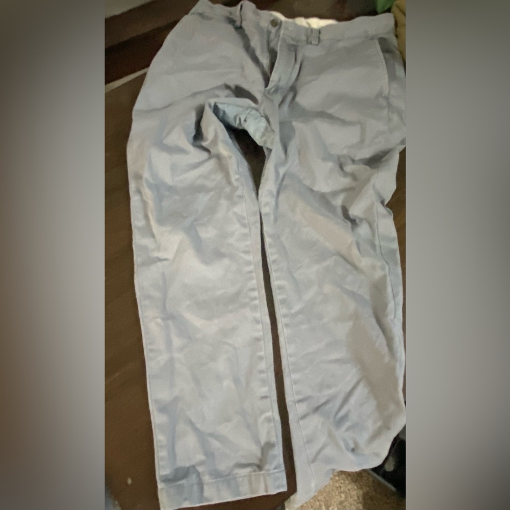 Ralph Lauren Polo Classic Chino pant. Men’s 33/30. Light blue “baby blue”.